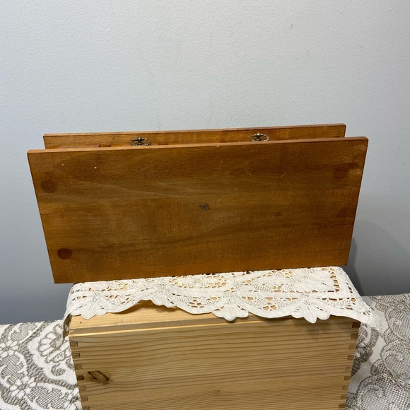 Vintage Wooden Roll-top Desk Jewelry Box Valet - Picture 8 of 11